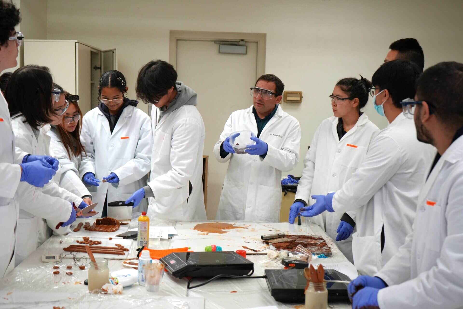 MFD students working in a lab