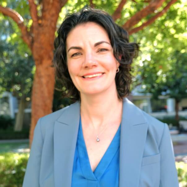 Headshot of Corinne Packard